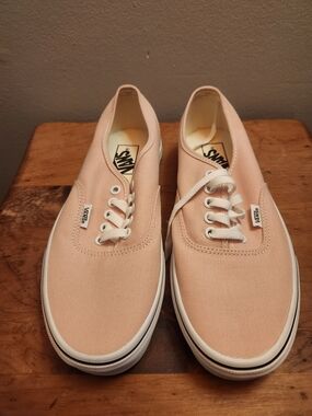 Vans Authentic Men’s Canvas Sneakers in Light Pink